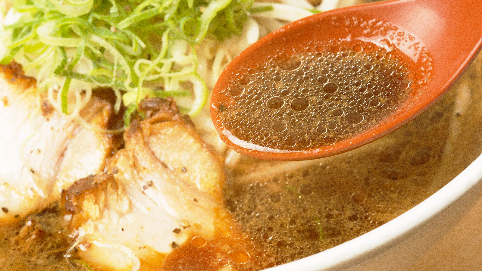 富山ブラックらーめん